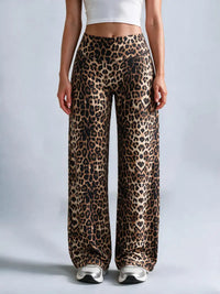 Light coffee leopard print