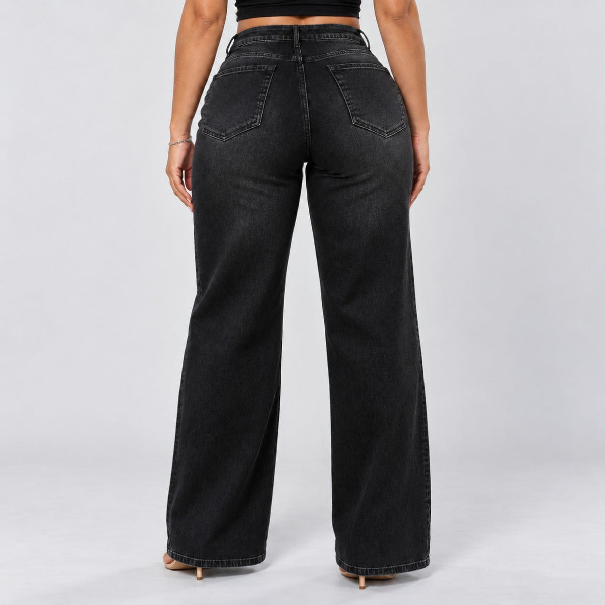 Black | Back view, standing